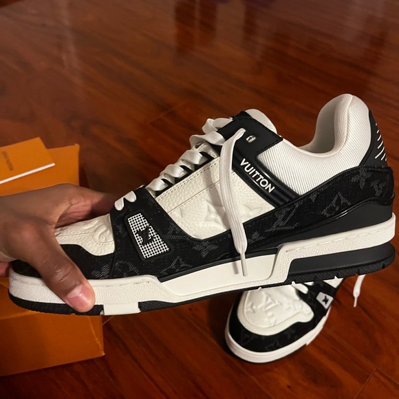 Louis Vuitton Black and White Trainers - Picture 6 of 8